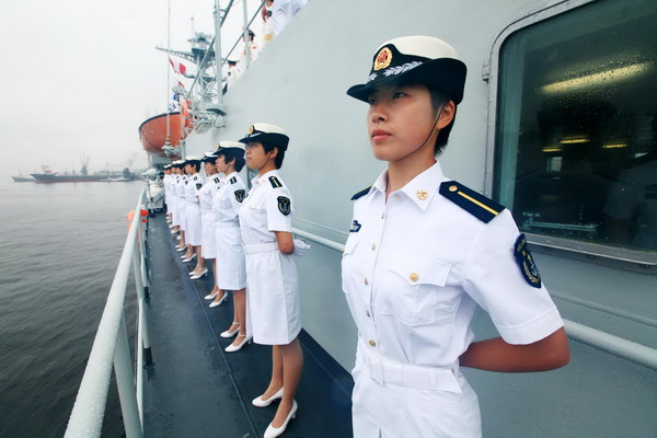 PLA Navy formation visits Russian port