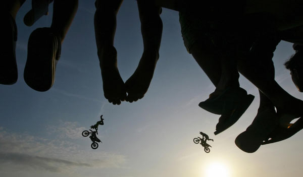 Snapshots: The world in 24 hours, July 30