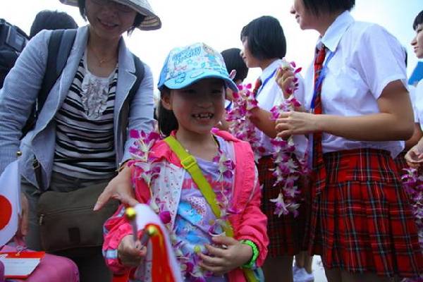 Youth from Japan quake-hit zone visit Hainan