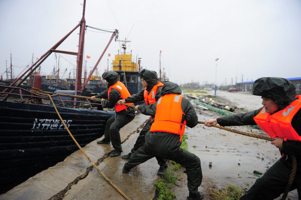 Muifa brings rain, wind to E China coast