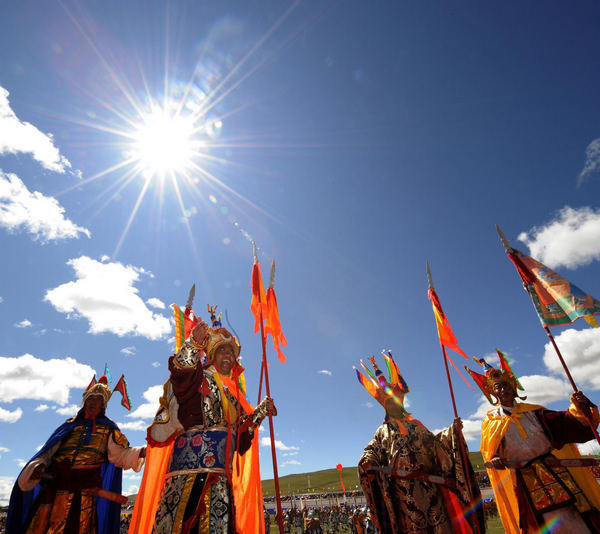 Tibet's horse racing gala