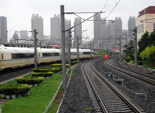Speeds, prices cut on high-speed trains