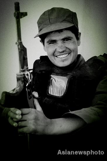 Photos: Afghan policemen