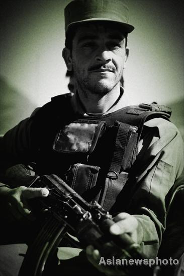 Photos: Afghan policemen