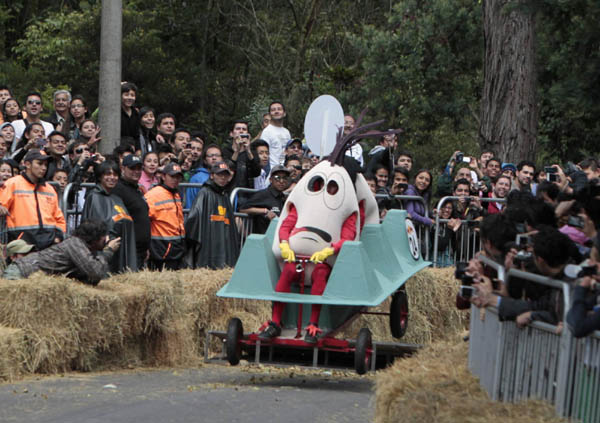 Roller cart race in Colombia