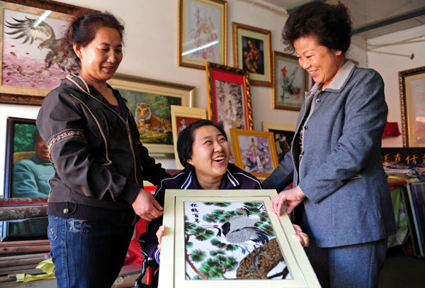 Girl fulfills embroidery dream despite paralysis