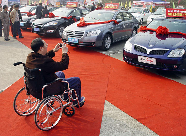 Capturing how cars are changing China