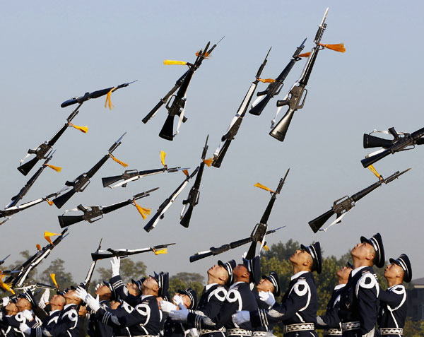 South Korean soldiers perform at defense exhibition