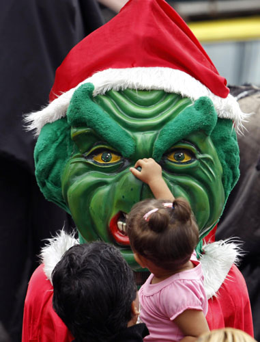 To parade with masks