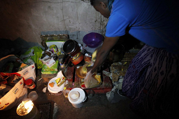 Asylum seekers need more aid in France
