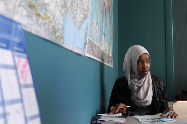 Asylum seekers need more aid in France