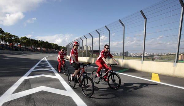 F1 drivers hit the track ahead of match...on bicycle
