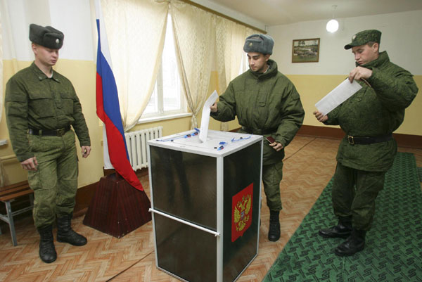 Russians vote for new parliament