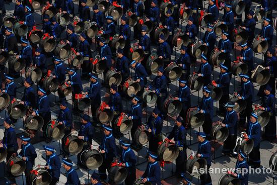 500 copper drums in one S China festival