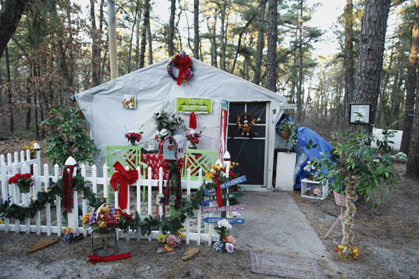 Homeless community in New Jersey under pressure