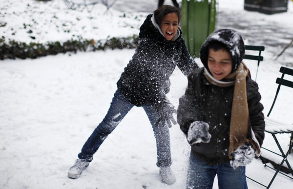 First snow storm in New York in 2012