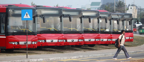 China's buses to ease Sri Lanka's transport