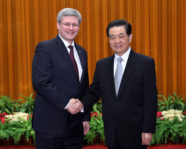 China, Canada boost strategic partnership