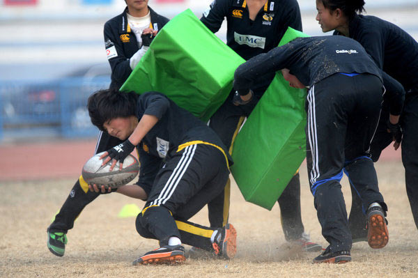 Female rugby team trains for '14 Youth Olympics