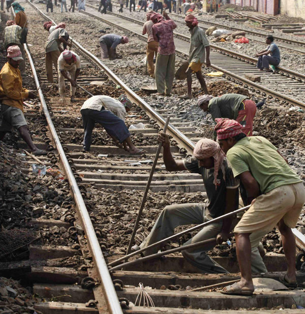 Life and death of India's railways