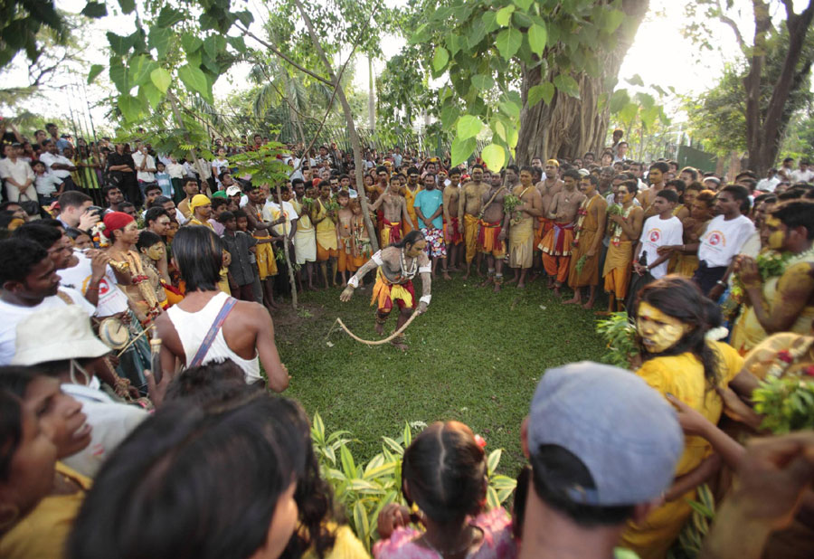 Hindu festival in Yangon