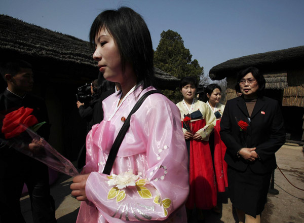 DPRK celebrates inauguration of Kim's portrait