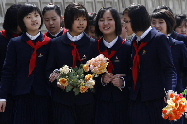 DPRK celebrates inauguration of Kim's portrait