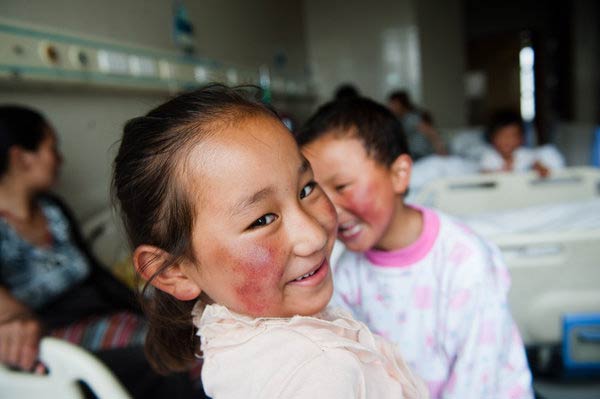 Heartfelt gift of life to 43 Tibetan kids