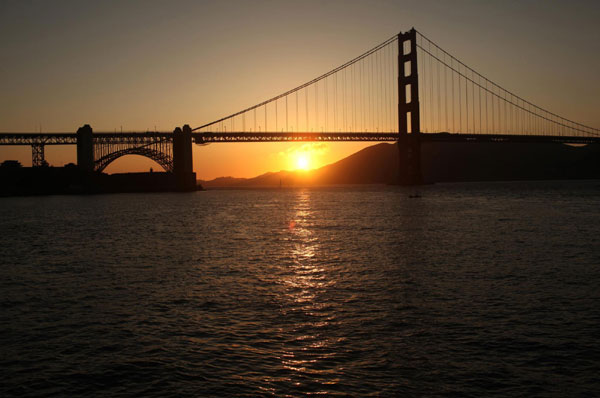 Golden Gate Bridge marks 75 years[2]|chinada