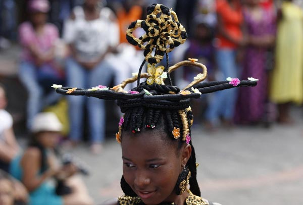 Hairstyle competition held in Cali