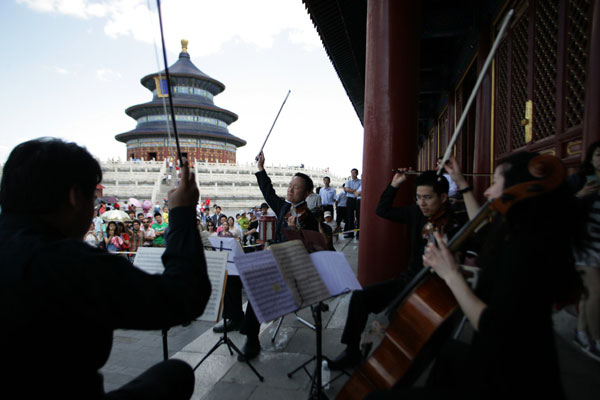 Philadelphia Orchestra brings music to Beijing
