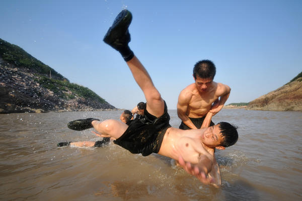 Beach workout for border soldiers