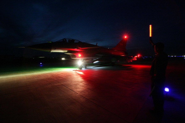 Air Force night training in NW China