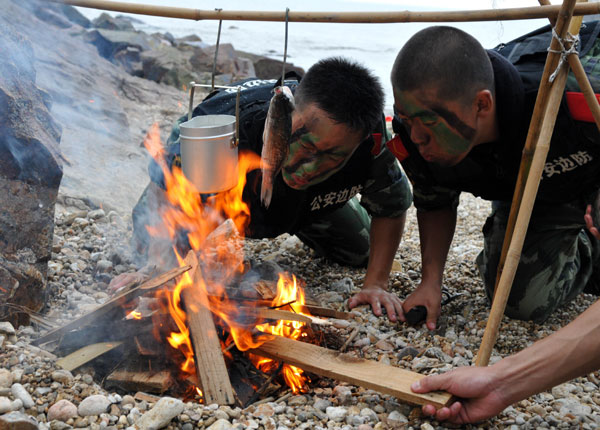 Island training for border soldiers