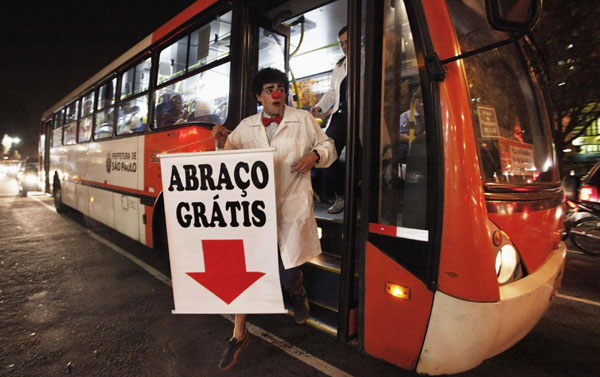 Traffic Psychologists humanize traffic in Brazil