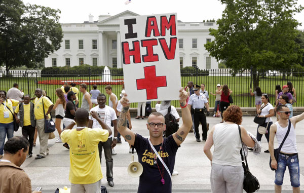 AIDS activists take part in rally in Washington