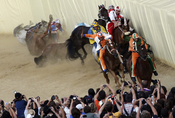 Thunder on horseback