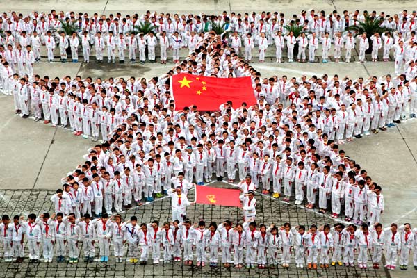 Lifting voices in song to mark National Day