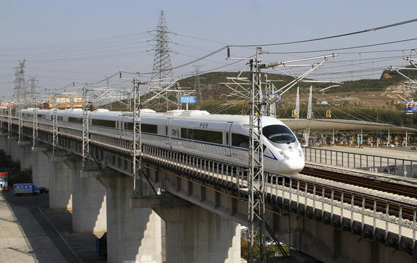 China tests world's 1st alpine high-speed rail line