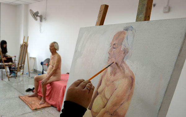 Secret nude model at 84