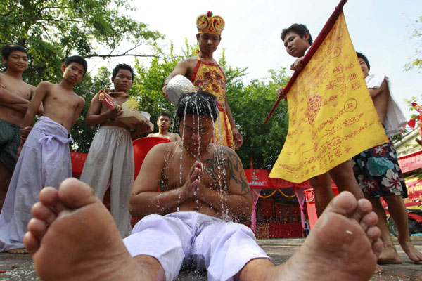 Thai veggie festival has roots in Chinese legend