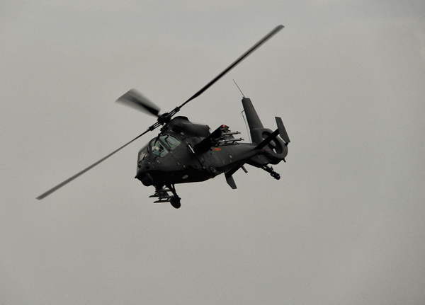 China unveils WZ-10 attack helicopter