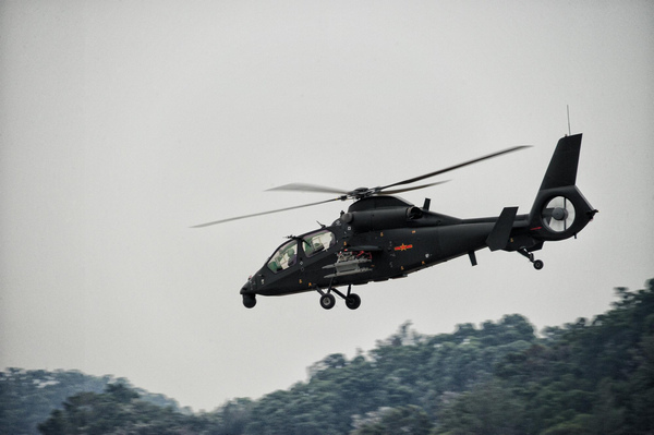 China unveils WZ-10 attack helicopter