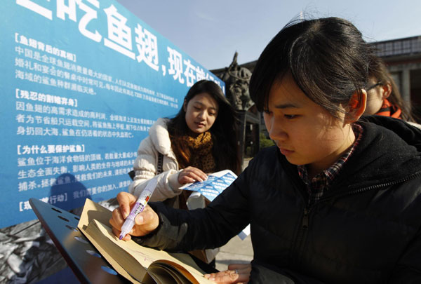 Volunteers say 'no' to shark fin soup