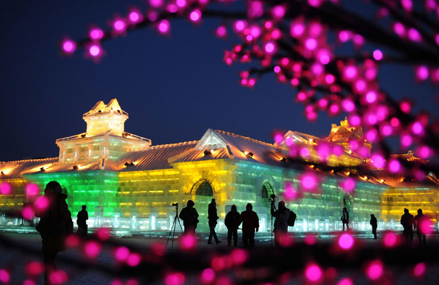 29th Harbin International Ice and Snow Festival Harbin Int'l Ice and Snow Festival kicks off