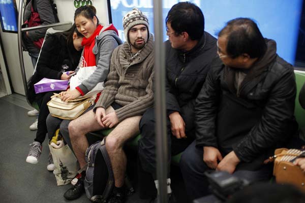 Photos: No Pants Subway Ride