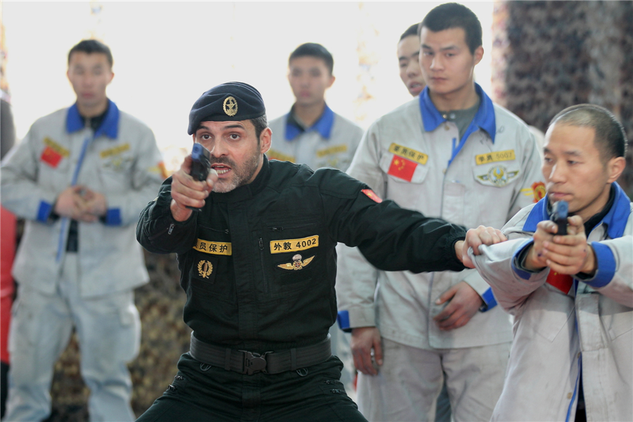 Future bodyguards receive training in Beijing
