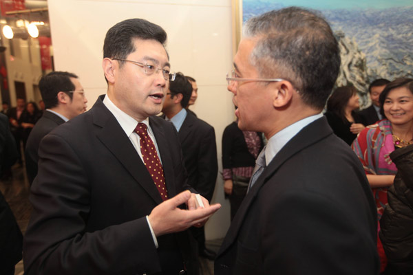 Spring Festival reception held for foreign reporters