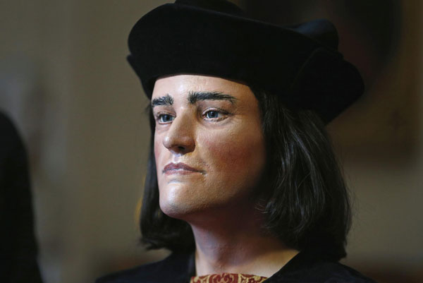 Plastic model reveals likeness of Richard III