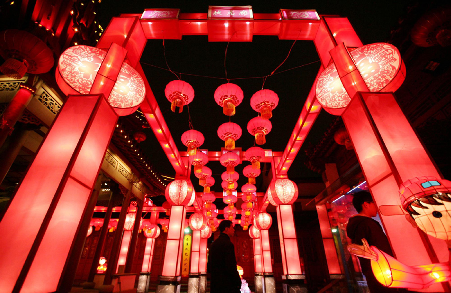 Lights up for Spring Festival